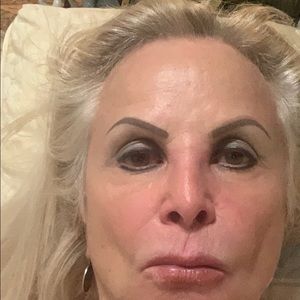 Meet your Posher, Amalia